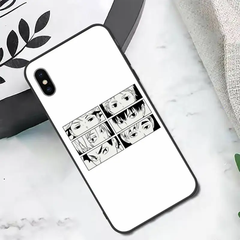 

Haikyuu Hinata attacks Anime Phone Case Candy Color for iPhone 6 7 8 11 12 s mini pro X XS XR MAX Plus