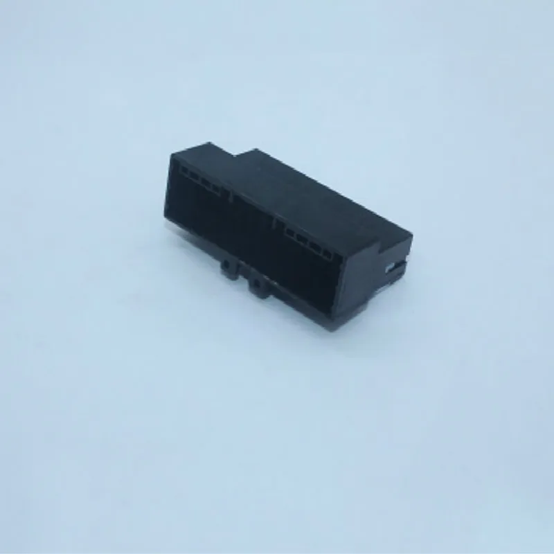 

5Pcs/lot 26Pin Tyco Car connector 936133-2