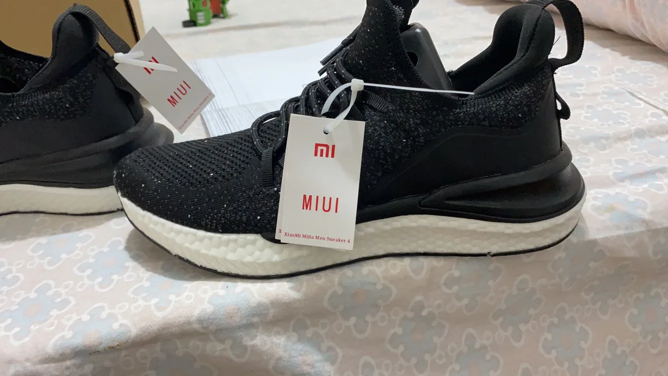 

XiaoMi Mijia Men Sport Shoes Sneakers Sneaker 4 4th Men Running Lightweight Breathable 4D Fly Woven Upper Washable size:39-45