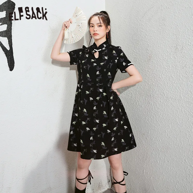 ELFSACK черное мини платье с графическим принтом и замочной скважиной повседневное