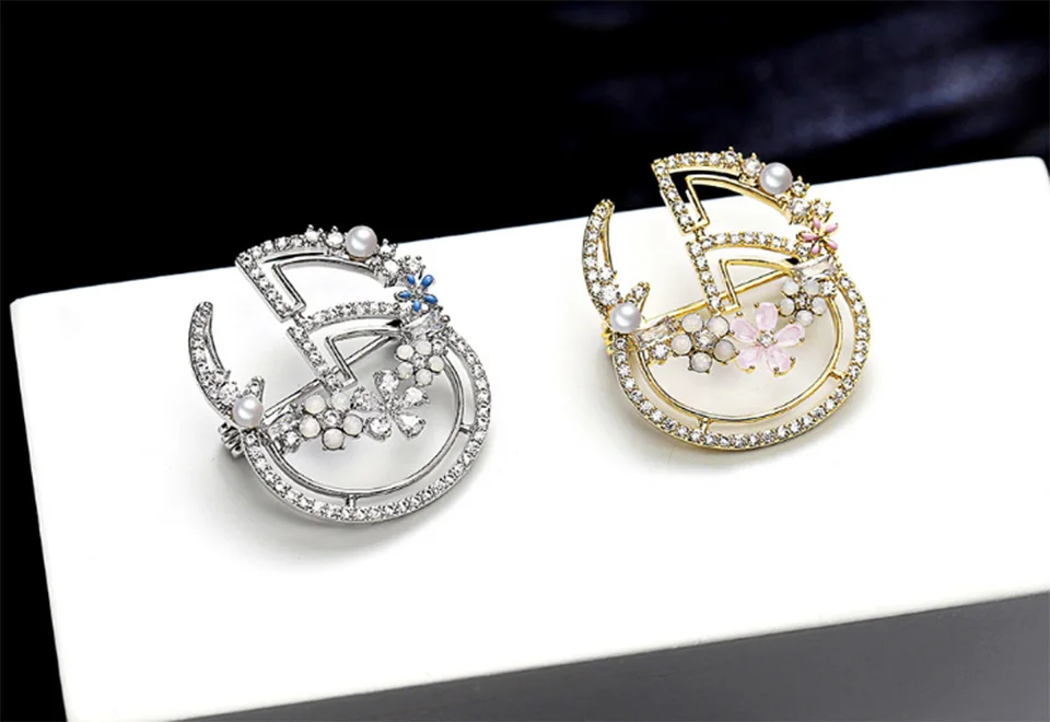 Donia jewelry Fashion high-end Korean brooch ladies hollow letter brooch AAA zircon clothing collar needle scarf pin