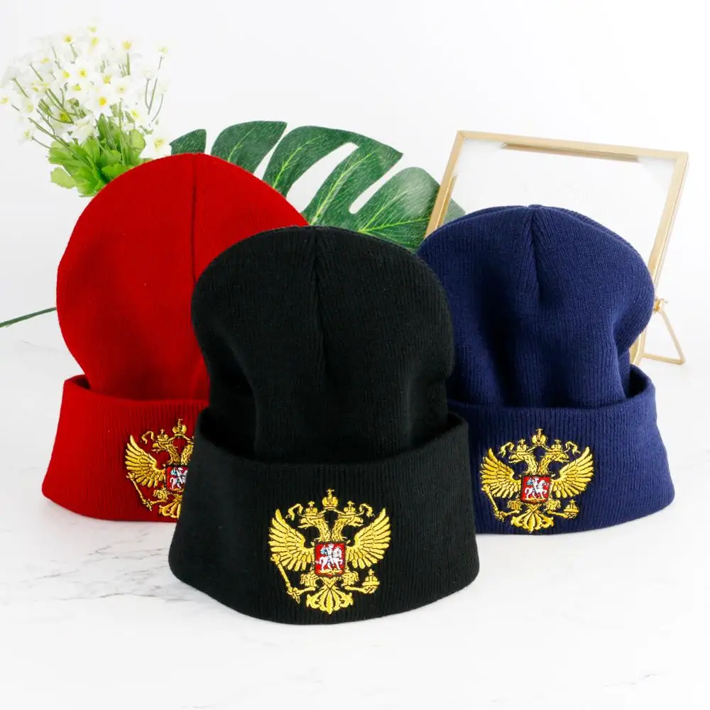 Мужская зимняя крутая шапка с эмблемой России помпоном женские шапочки осенняя