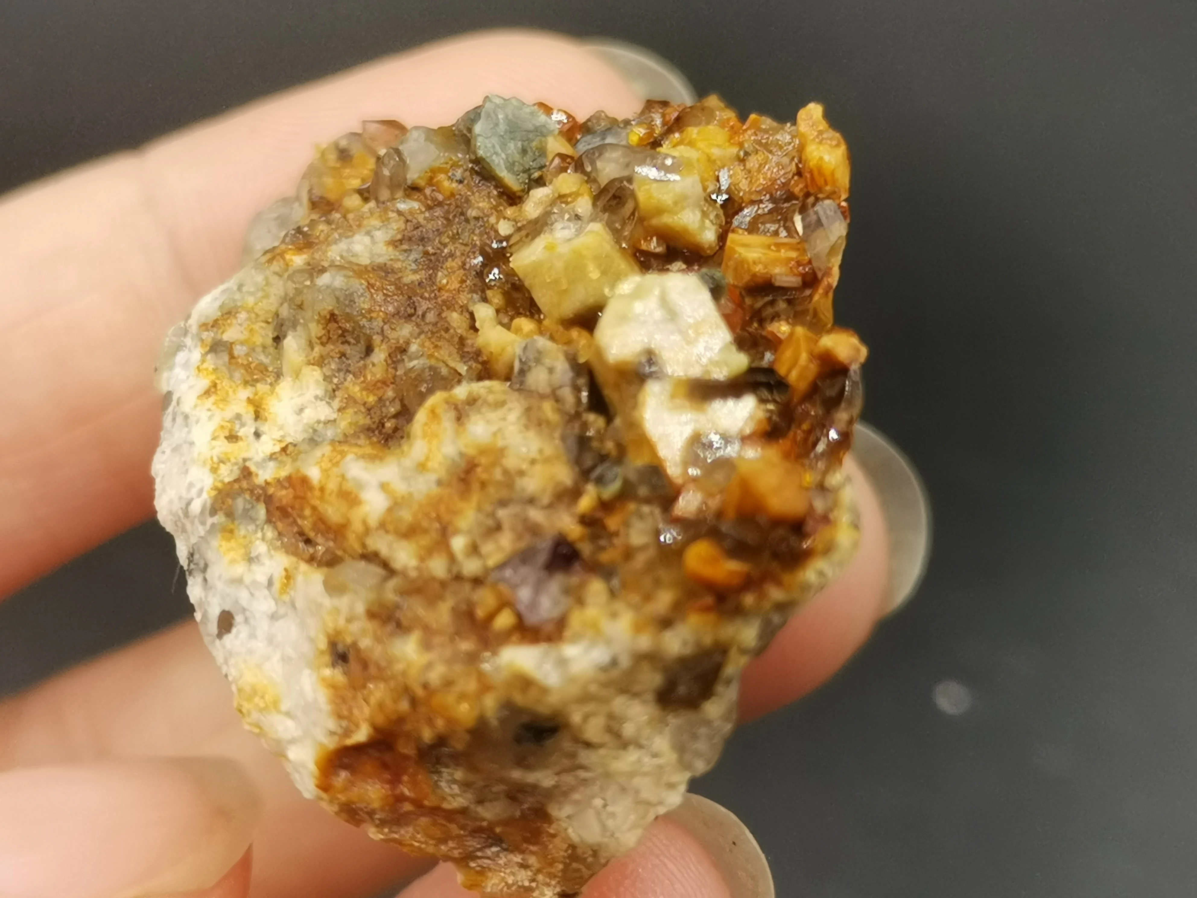 

100% natural garnet mineral sample, crystal feldspar mineral crystal intergrowth ore