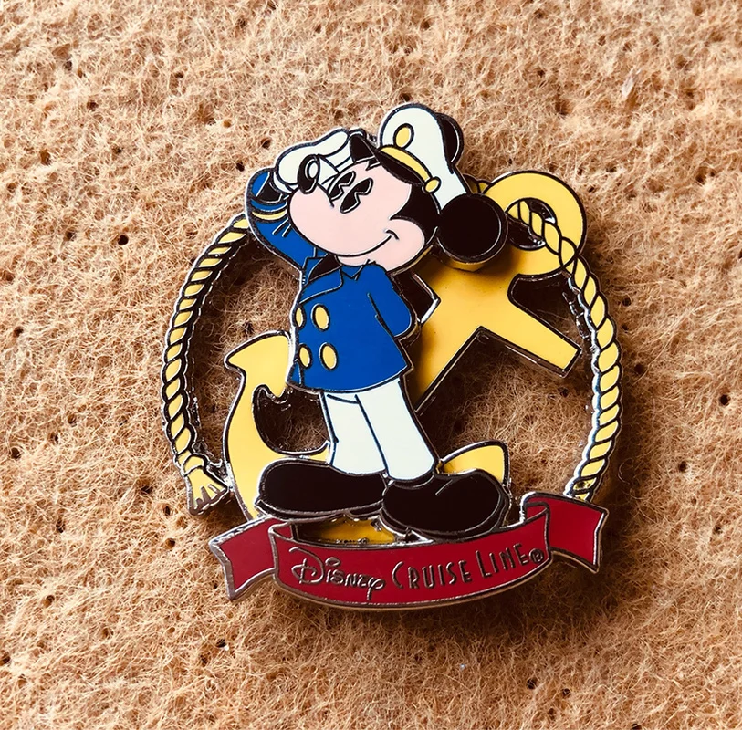 Disney значки с героями мультфильмов для одежды Микки Маус Симпатичные подарок