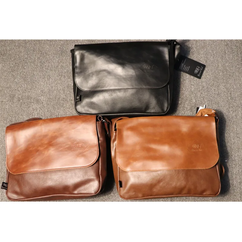 

2020 New Men's Simple Shoulder Diagonal Bag Male Retro Cross Section Messenger Bag Trend Crossbody Pu Leather Vintage Soft Men