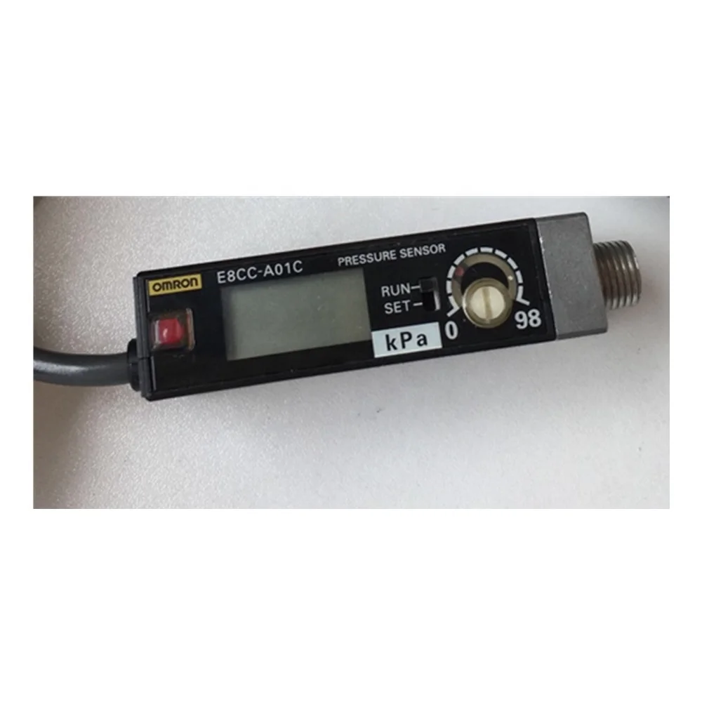 

OMRON E8CC-A01C Slim Digital Pressure Sensor