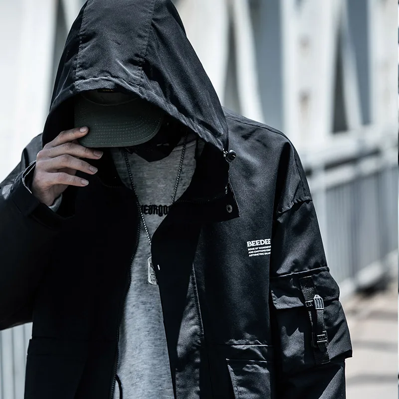 Осень-зима 2020 Черная мужская куртка с капюшоном в уличном стиле военный