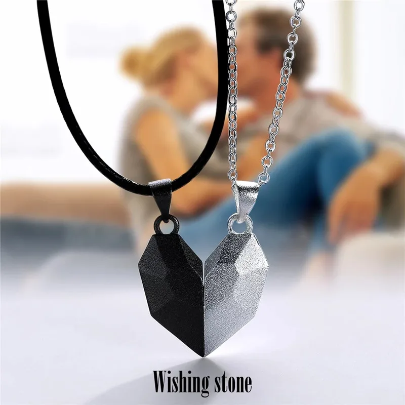 

Магнитное ожерелье для пар для влюбленных ожерелье с подвеской в виде сердца в готическом стиле панк для мужчин Свадебная пара 1 парные Драг...