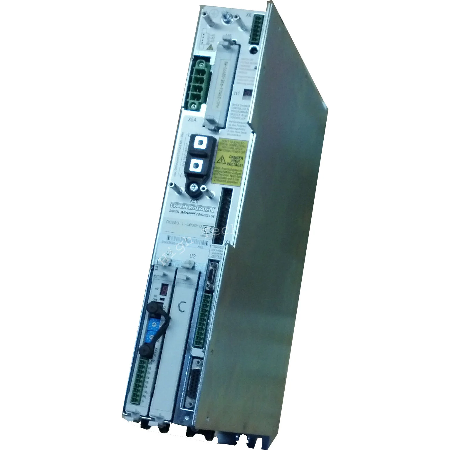 

Стандартный цифровой сервоконтроллер переменного тока