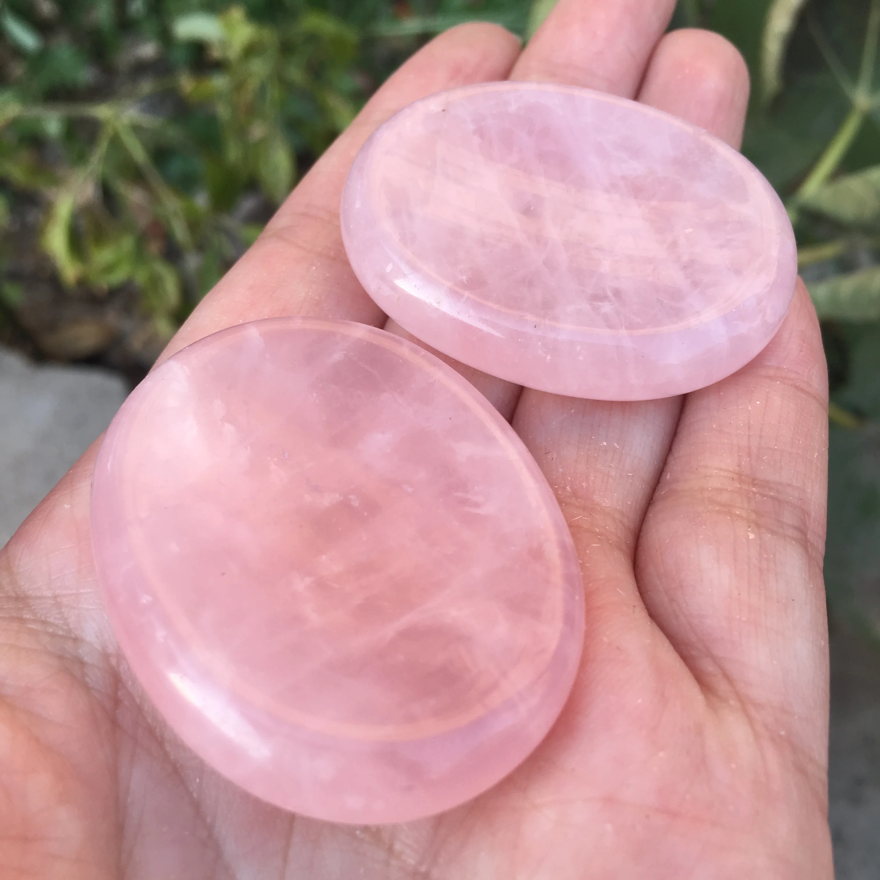 

2pcs Natural Chakras Crystal Thumb Button Massage Great For Meditation Home Decoration Reiki