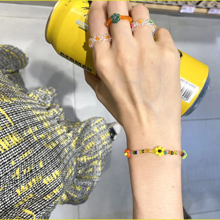 Женские кольца с цветком ромашки корейские прозрачные ярких цветов бусинами