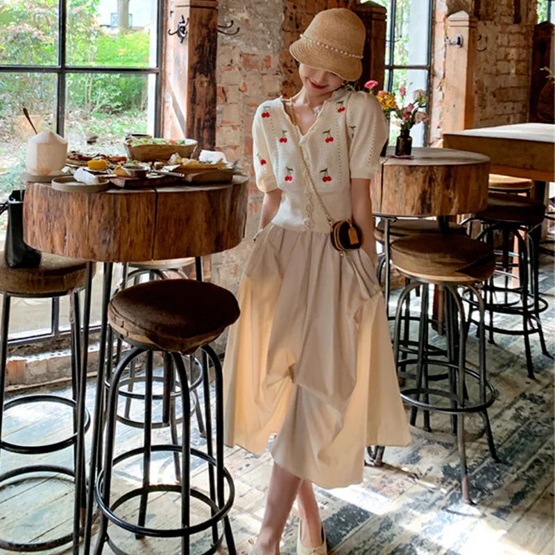 

Korejepo Women 2 Piece Set 2021 Summer New Korean Chic Knitted Sweater Cherry Printed Short-sleeved Top Loose Cardigan Thin Coat