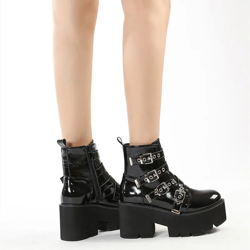 2021 Thick Sole Belt Buckle Women's Boots Autumn Chunky Heel Motorcycle Shoes Female Side Zipper Platform Ankle Boots