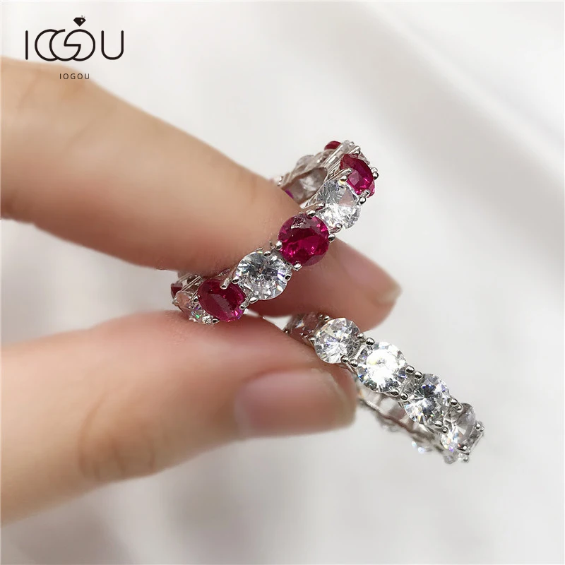 

IOGOU Fashion 925 Sterling Silver 5*5mm Round Cut Red and White Inlaid Full Eternity Ring For Women Sona Engagement Band Ring