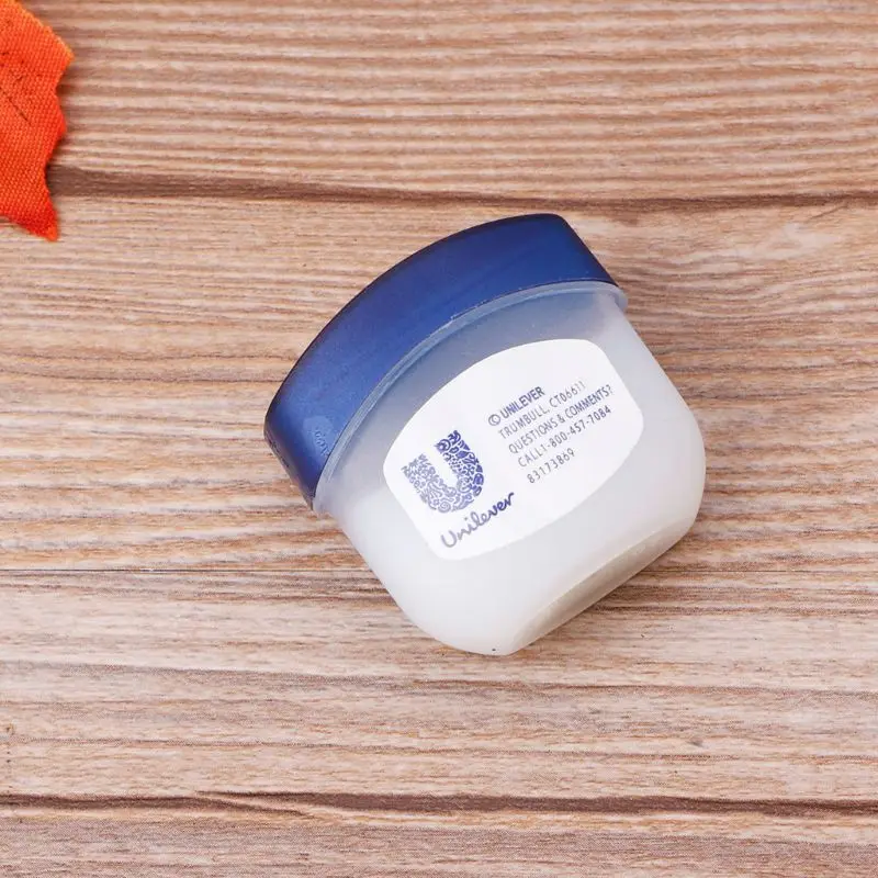 

pure petroleum jelly skin protectant moisturizer vaseline cream for body face