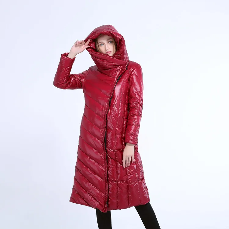 

Пуховик женский зимний на утином пуху, асимметричной длины