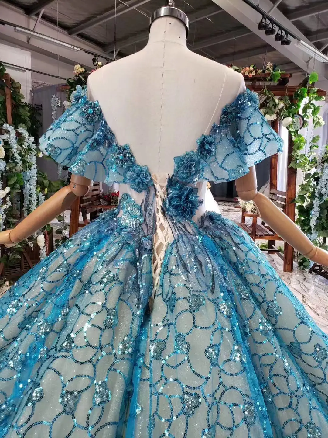 Настоящие 2019 платья для выпускного вечера с открытыми плечами Длинные бальные из