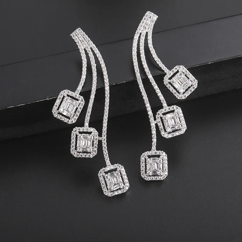 

Wave earrings female long section curve square creative luxury S925 silver needle elegant atmosphere European and American style