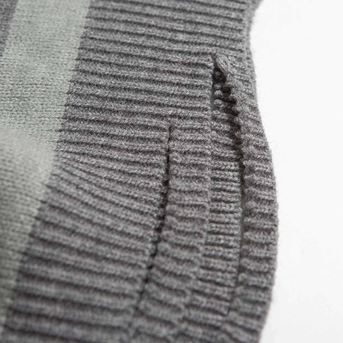 Мужской трикотажный свитер в полоску с дырками Повседневная Уличная одежда