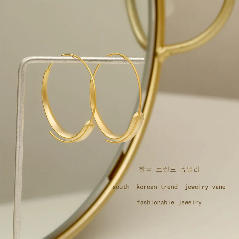 

Earings Fashion Jewelry 2020 Designer Style Retro Hong Kong Style Female Fashion Temperament Tide Earrings Korea Minimalist