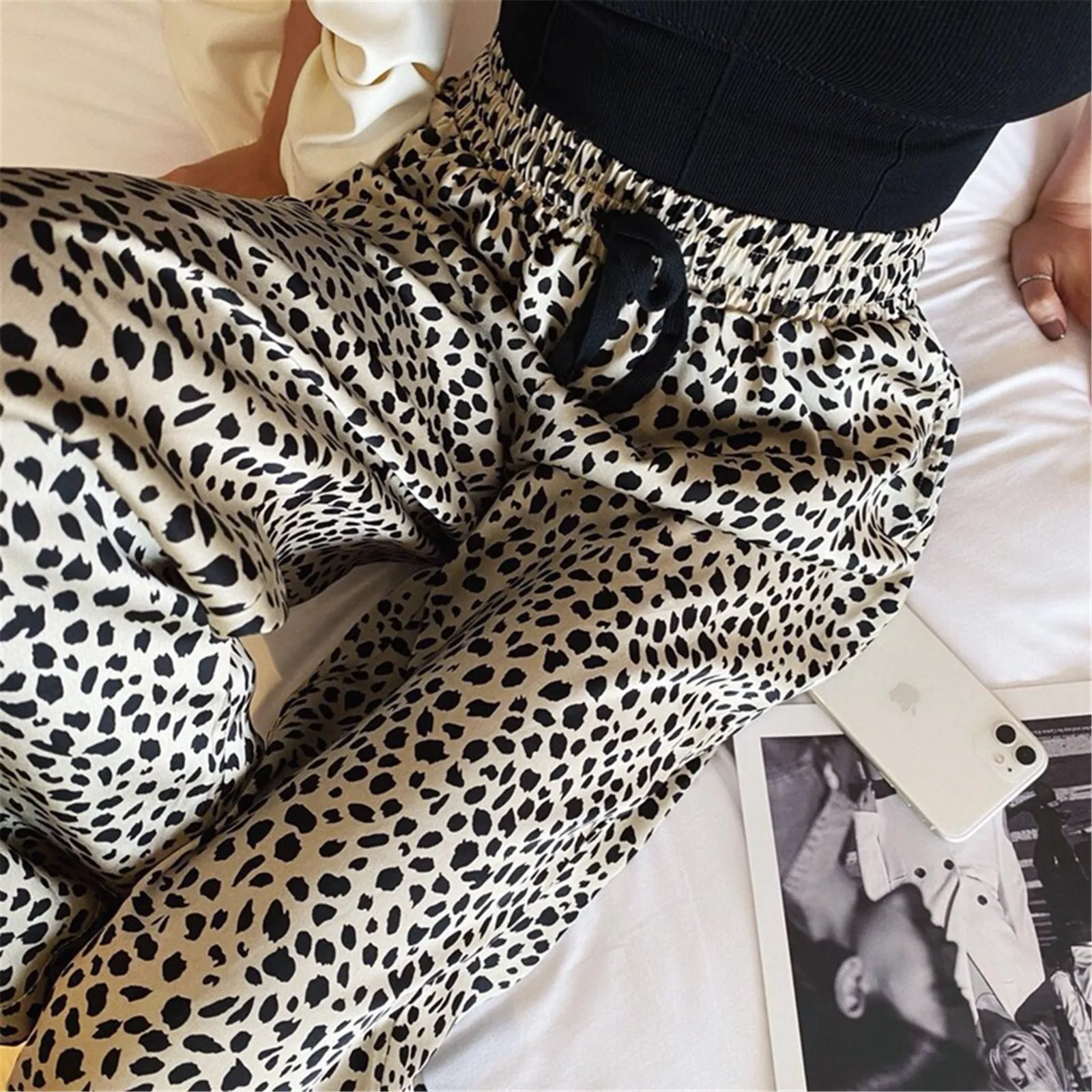 

Fashion Hot-selling Casual Leopard Print Popular Wide-leg Pants 2021 New Light Thin Long