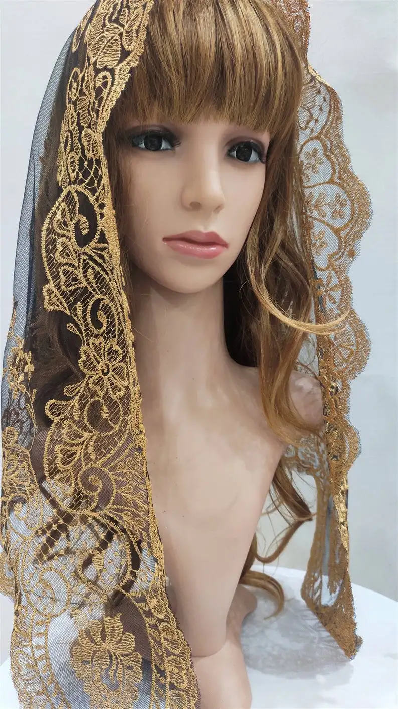 Испанский кружевной шарф вуаль. Мантилья.