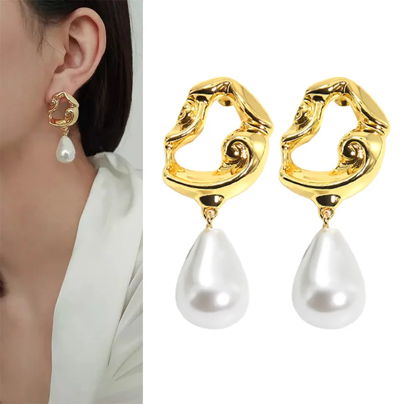 

Luxury Quality Jewelry Women’s Pearl Earrings Luxury Brand Fashion Elegant Gold-Ear Accessory Fashion Jewelry For Women 2022