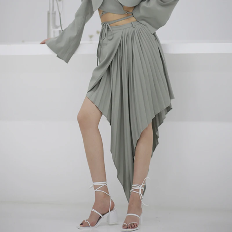 Женская Асимметричная юбка TWOTWINSTYLE плиссированная средней длины составного кроя