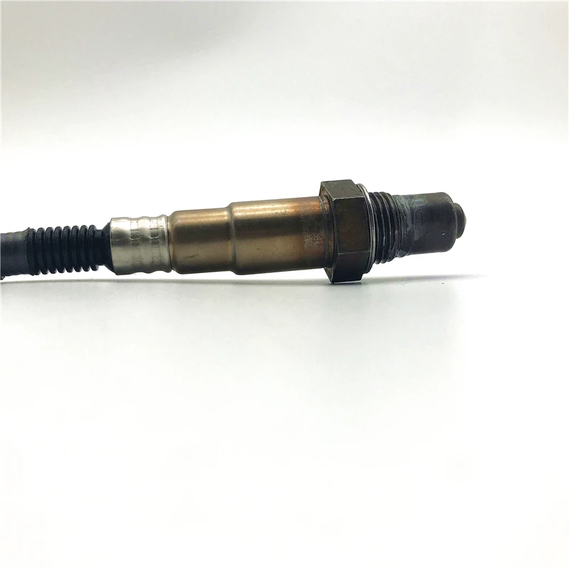 Лямбда-датчик кислорода O2 для Audi Seat Skoda Volkswagen VW 0258017025 0258017106 07C906262CG 06E906265C 1K0998262N |