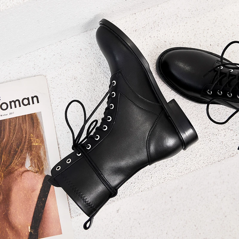 

Vangull Women Boots 2019 Fashion Shoes Woman Genuine Leather cow leatherLow heel straps with short boots, knight boots, boots