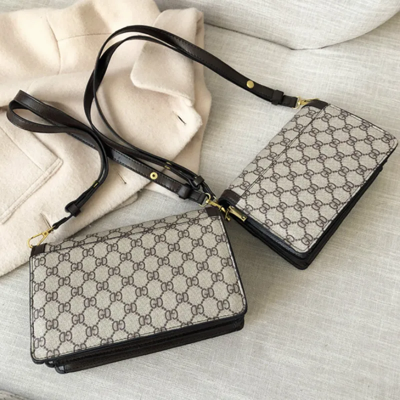 

2021 New Shoulder Bag Chains Messenger Bag Fashion Girls Casual Handbag Simple Leisure Personality Small Square Women Bag