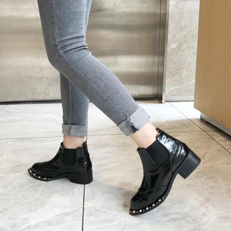 Ботильоны с металлическим украшением женские ботинки заклепками в стиле панк