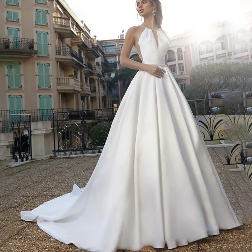 

Halters Sleeveless Satin Wedding Dress Simple Crystal Belt A-Line Court Train Princess Bride Gown