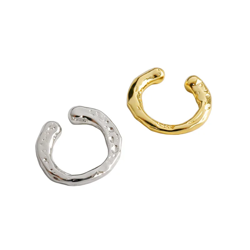 

CH-1175 Korean S925 Sterling Silver Ear Buckle INS Minimalist Irregular Concave-Convex Ear Clip All-match