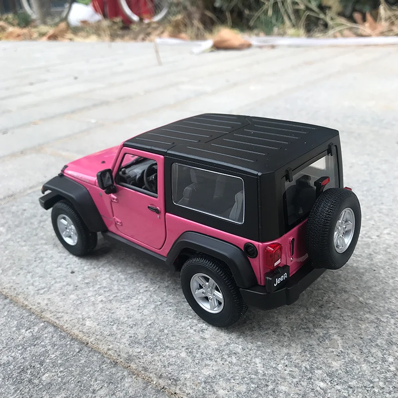 Welly 1/24 1:24 весы 2007 Jeep Wrangler внедорожник автомобиль литье под давлением дисплей