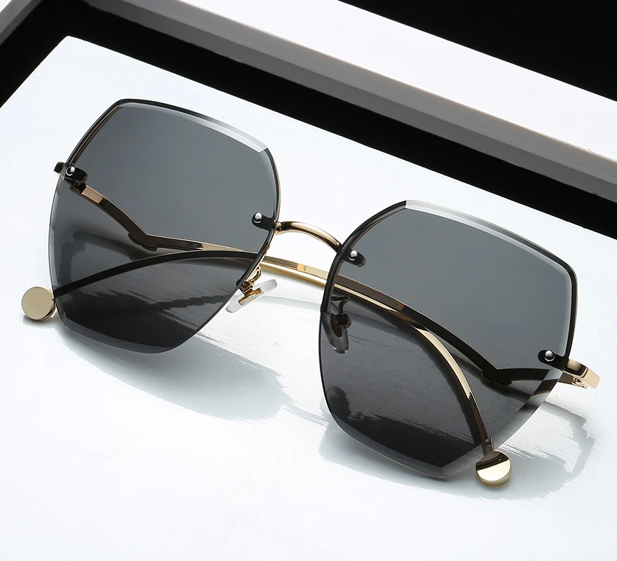 

Fashion Pilot Sunglasses Women 2021 Luxury Frameless Sun Glasses Men Shades Outdoor Ladies Sunglasses Dames Top