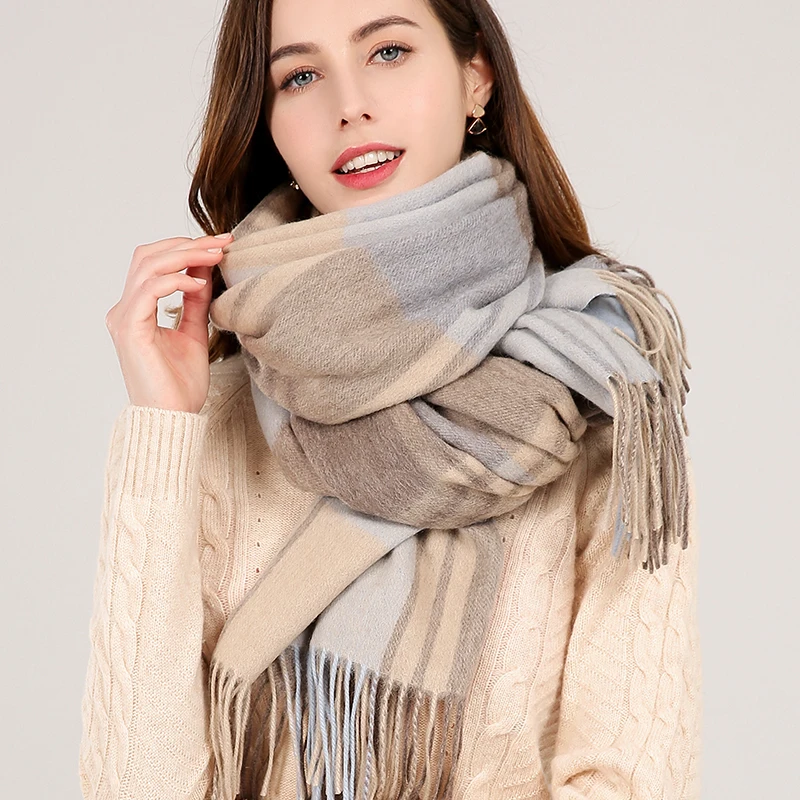 

Winter Plaid 100% Lamb Wool Scarf Women Thicken Warm Shawls,Wraps Ladies Echarpe Pashmina with Tassel Cashmere Scarves Foulard