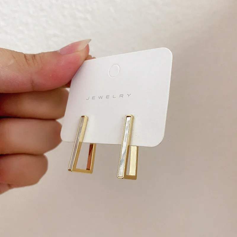 2021 новый тренд деликатные серьги в Корейском стиле виде Ракушки Серьги колец