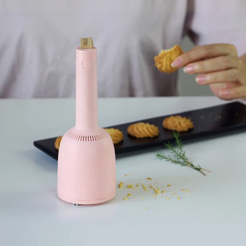 

Mini Portable Desktop Handhold Vacuum Cleaner Table Dust Catcher Cordless USB Rechargeable Sweeper for Keyboard Home School U1JE