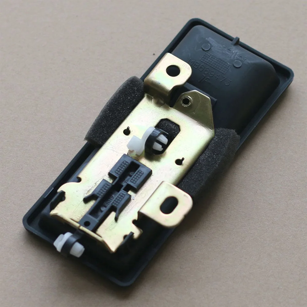 

High-quality Tailgate Inner Handle 1 pcs Accessories Parts MB774953 MB793491 For Mitsubishi Pajero Montero MK2