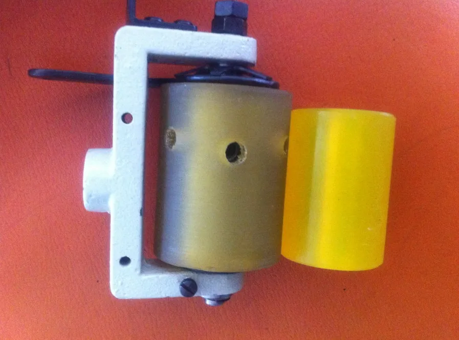 

Morimoto 1404 rear tug iron frame Huangping Kansai 00-200 rear tug sewing machine accessories