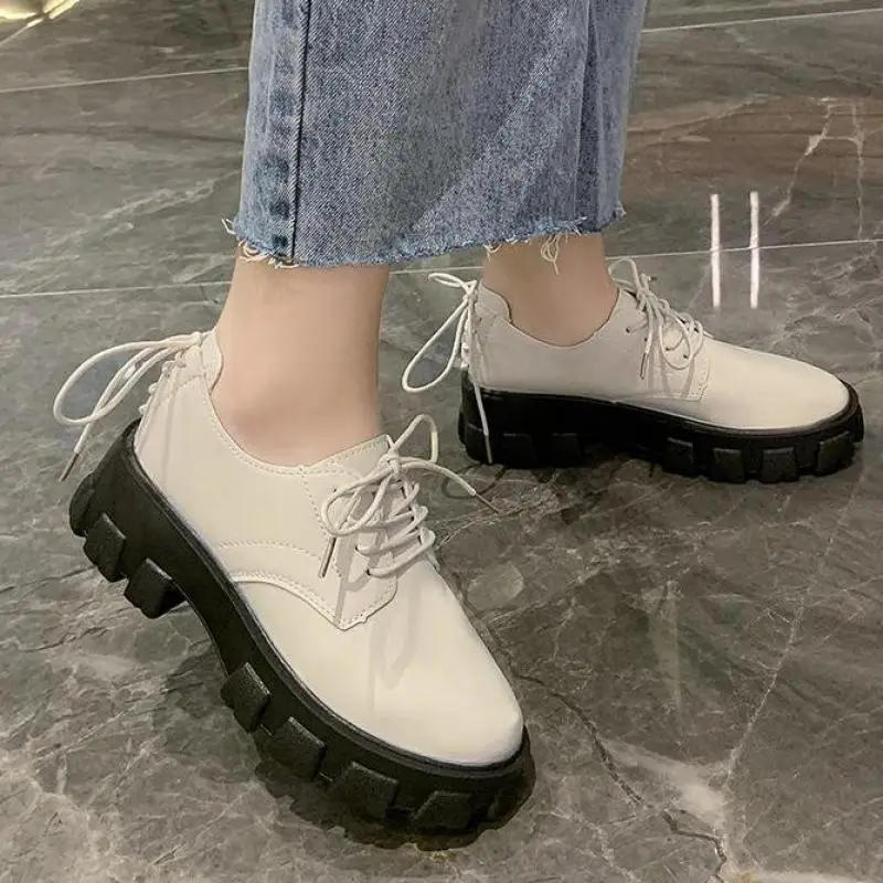 

Женские повседневные ботинки челси на платформе, на шнуровке, модные удобные ботинки на квадратном каблуке