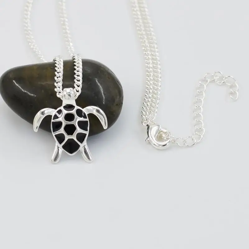 Цепочка с подвеской в виде морской черепахи | Украшения и аксессуары