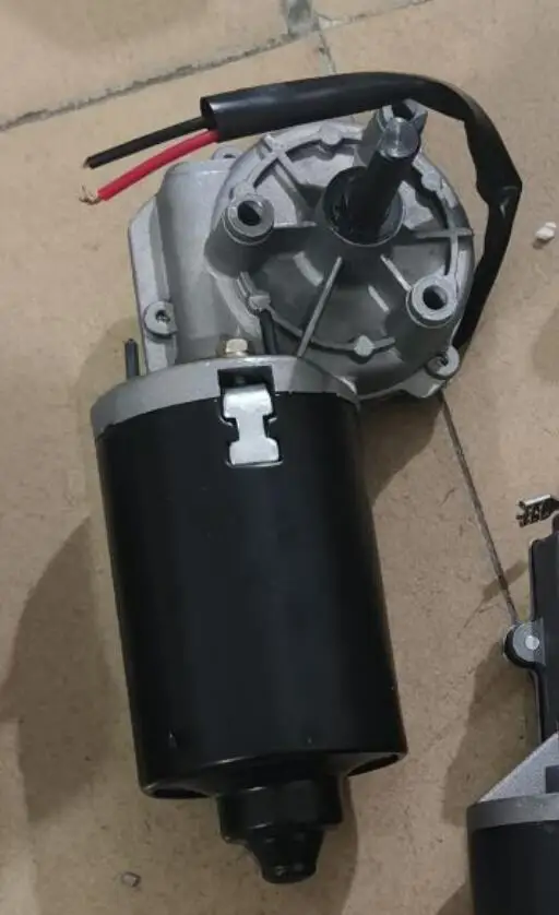 

Редуктор постоянного тока, червячный мотор-редуктор 12В 24В 60Вт, правая сторона