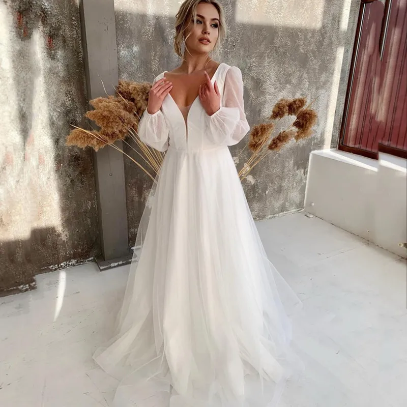 Женское свадебное платье белое кружевное с V-образным вырезом и длинным рукавом