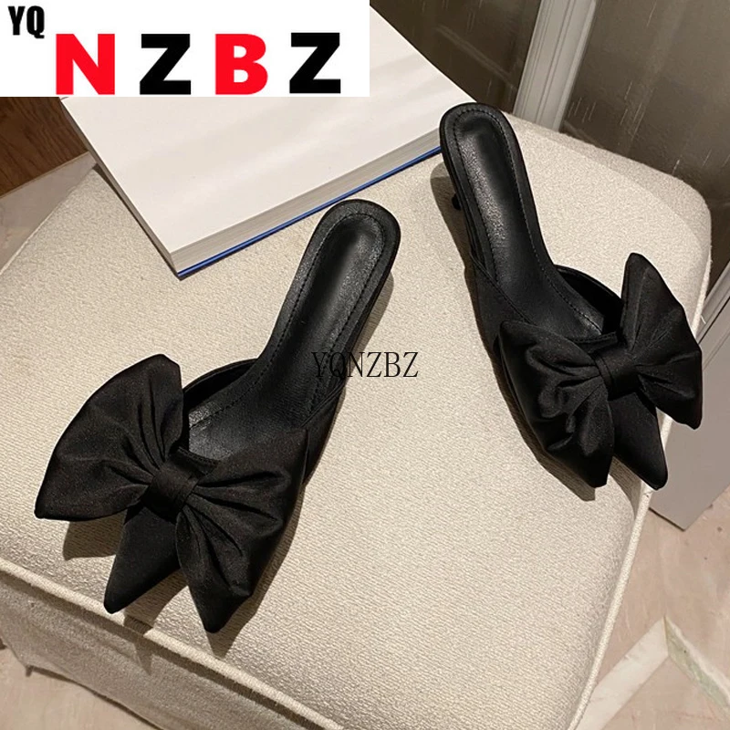 

YQNZBZ 2021 Spring New Silk Women Slipper Fashion Pointed Toe Slip On Mules Shoes Low Heel Ladies Slides Outdoor Snada