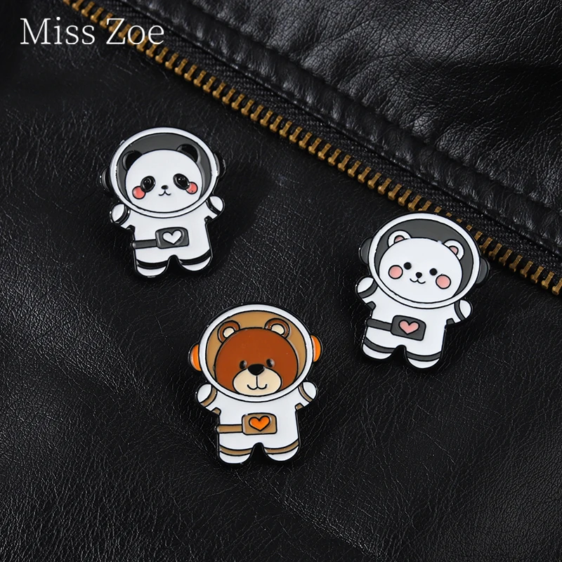 

Panda Cat Enamel Pin Brown Bear Astronaut Metal Generate Electricity For Love Brooches Bag Badge Kids Anime Jewelry Pins Up Gift