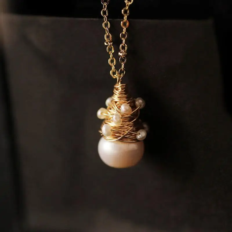 

Women 10-11mm Pearl Chain Necklace Natural Freshwater Pearl Pendant Sweater Long Chain Jewelry Lady Delicate Gift Length 40cm