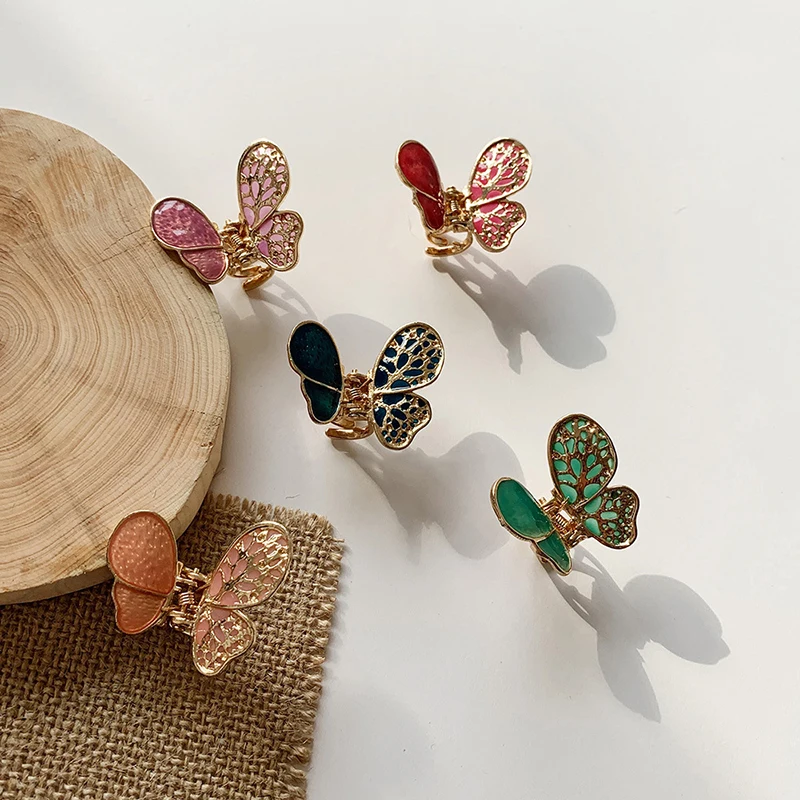 

Women Gorgeous Vintage Butterfly Hair Claw Clips Metal Sweet Hairpins Hair Accessories For Girl Headdress Ornament