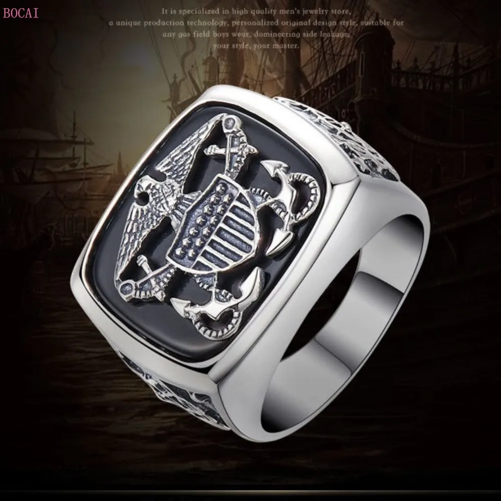 

2020 new fashion S925 Sterling Silver Men's ring inlaid with Black natural stone Hand Carved Eagle thai silver ring for men